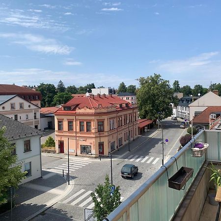 Apartman Az Pro 8 Osob Humpolec Buitenkant foto