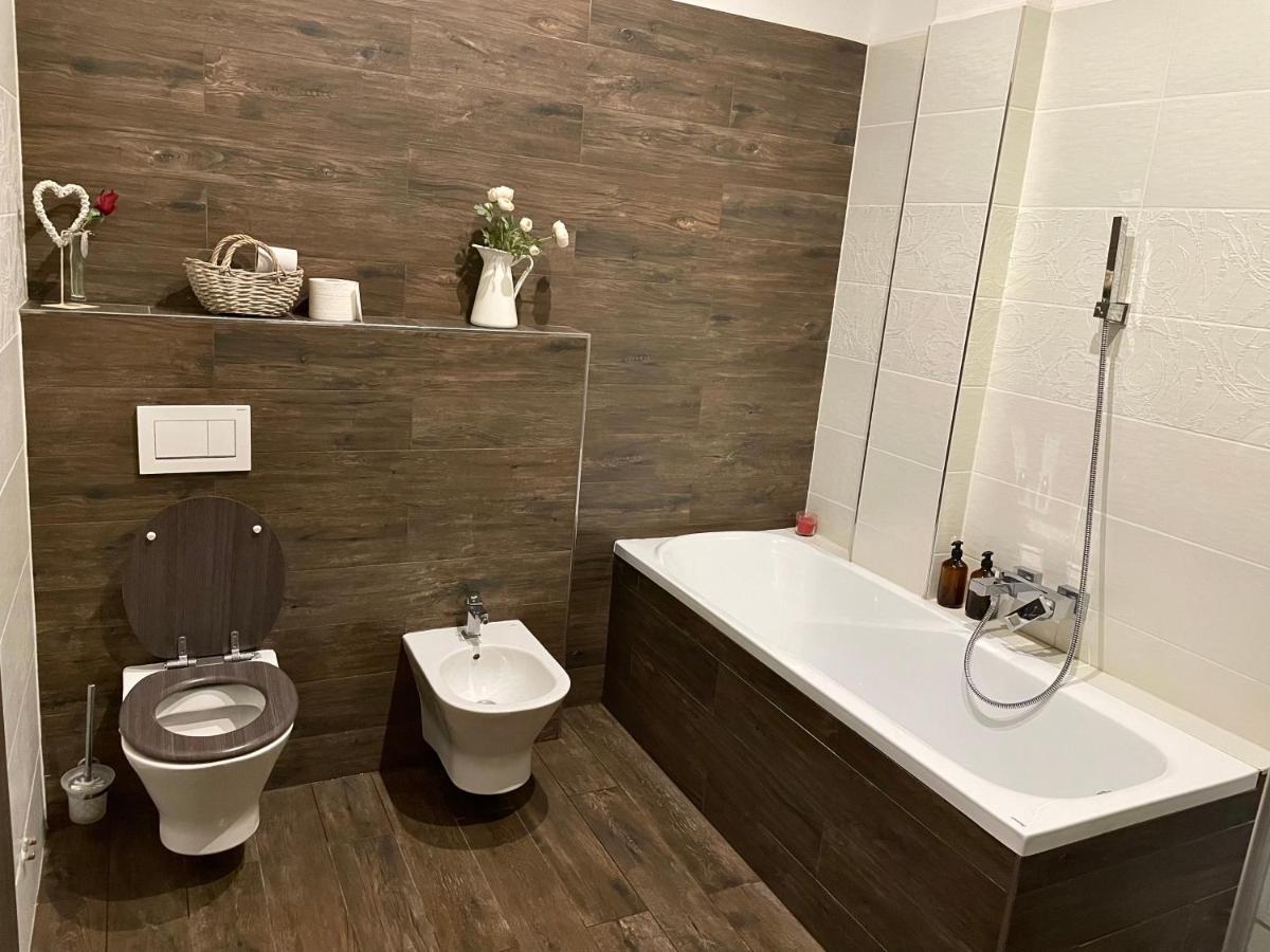 Apartman Az Pro 8 Osob Humpolec Buitenkant foto